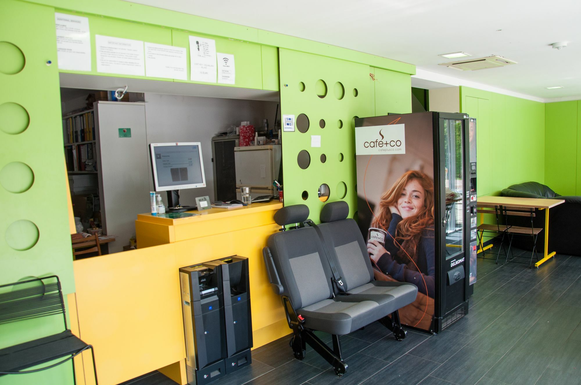 Simbol Rooms With Free Private Parking Liubliana Exterior foto